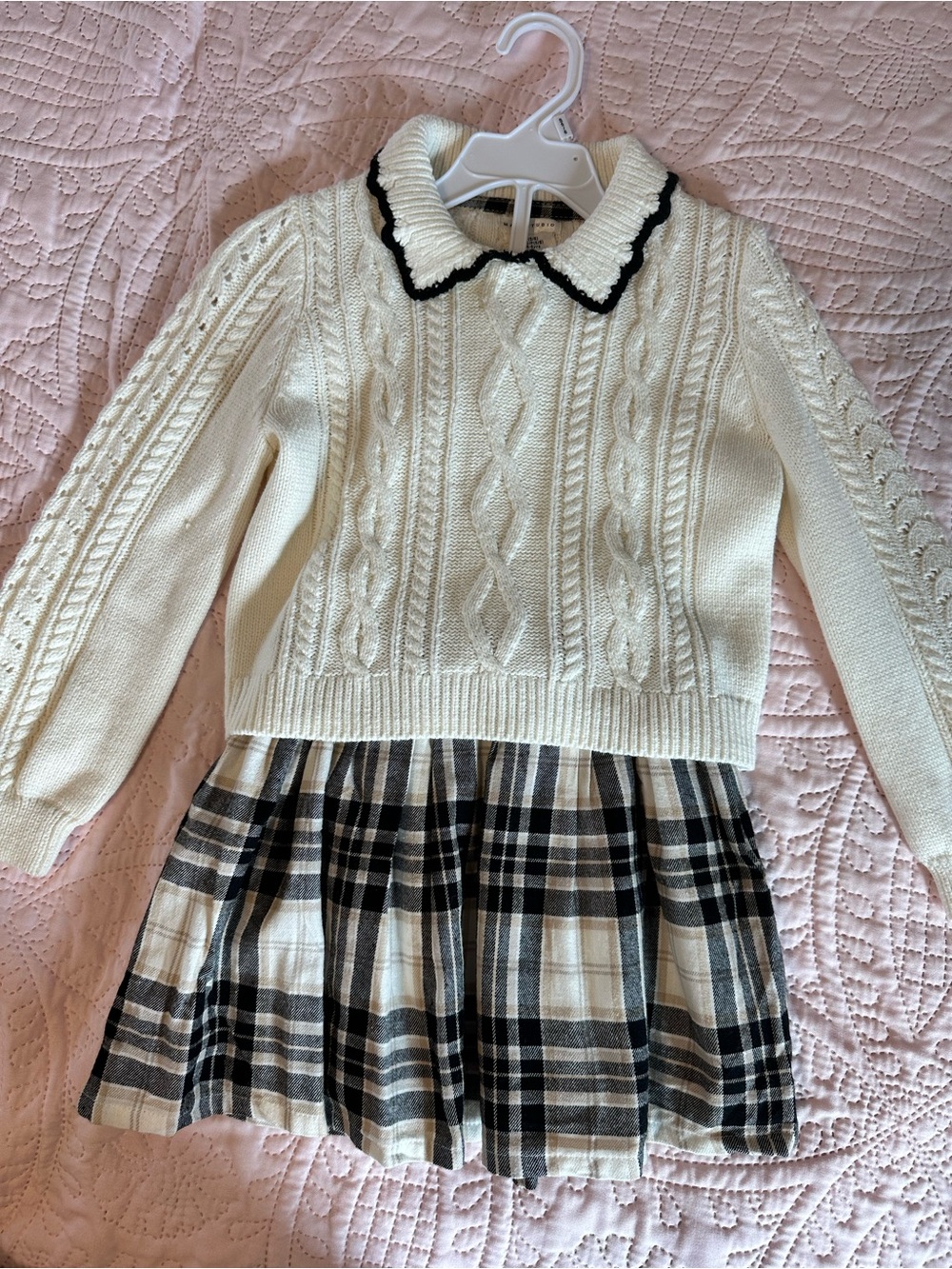 Max Studio Cream Cable Knit Sweater with Black-Trim Collar and Plaid Skirt